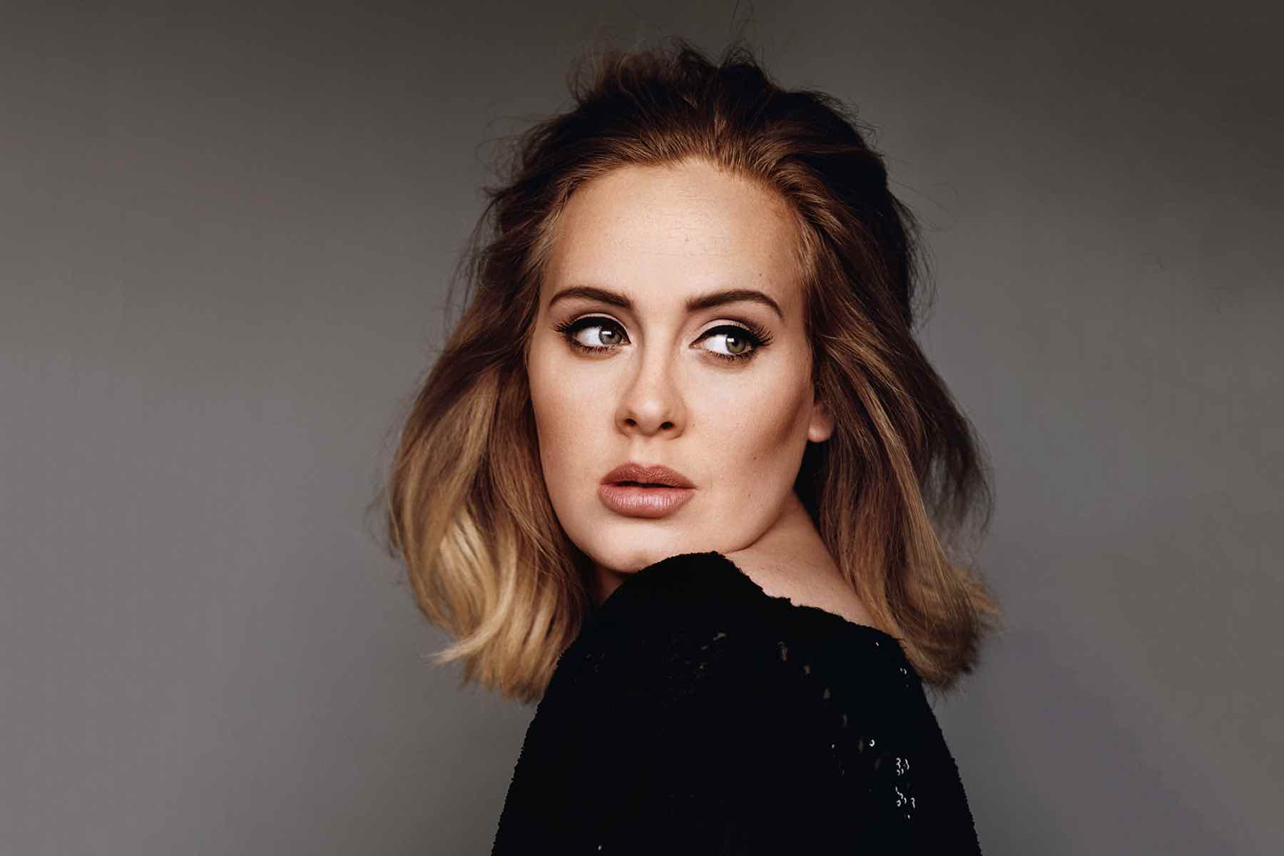 Adele Takes a Stand: Condemning Objects Thrown During Live Shows 